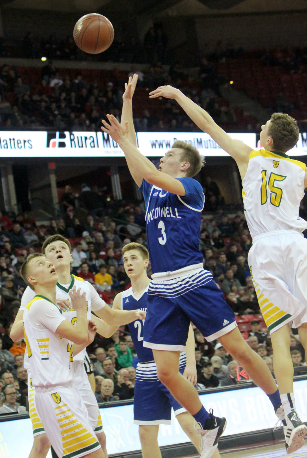 McDonell boys basketball vs Sheboygan Area Lutheran 3-15-19